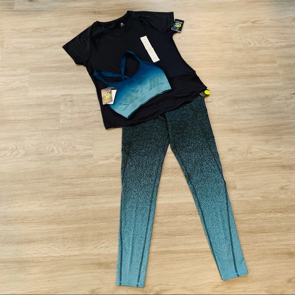 🧜🏼‍♀️ Ombré Teal Sports Bra - CHAMPION - NWT ✨ - Picture 5 of 6